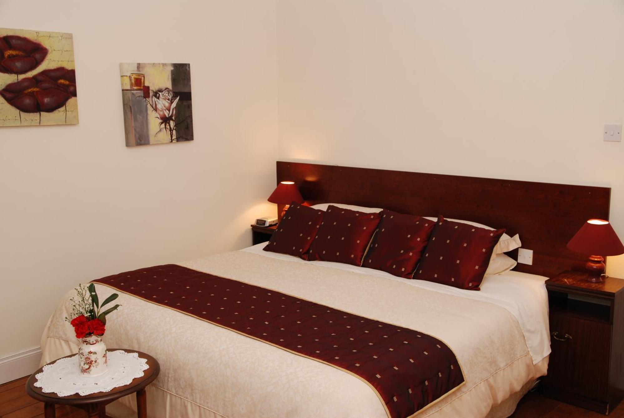Kilburn House B&B Milltown  Экстерьер фото