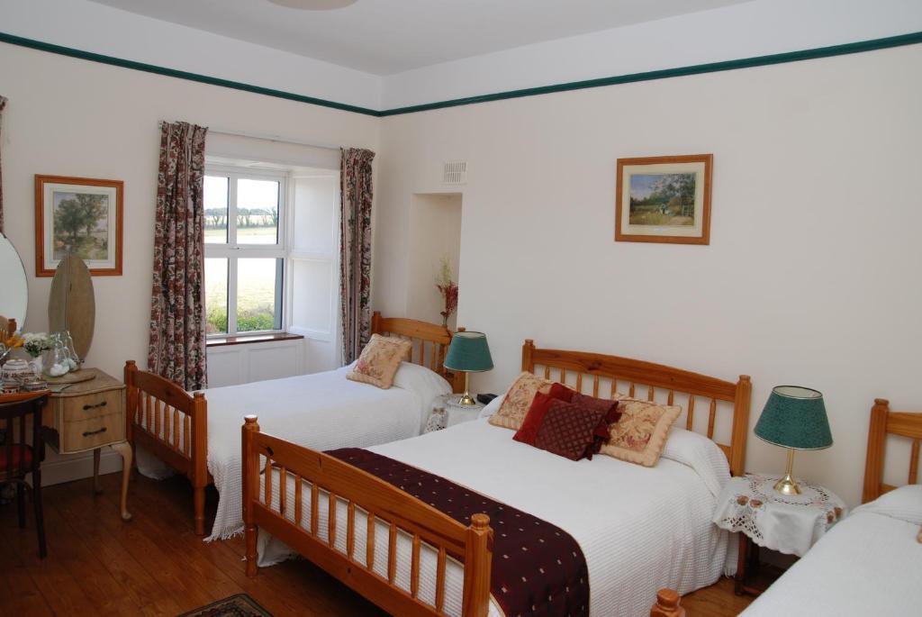 Kilburn House B&B Milltown  Номер фото