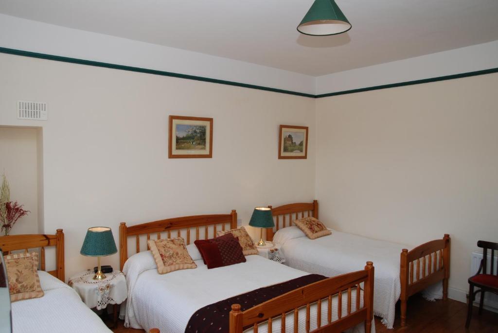 Kilburn House B&B Milltown  Номер фото