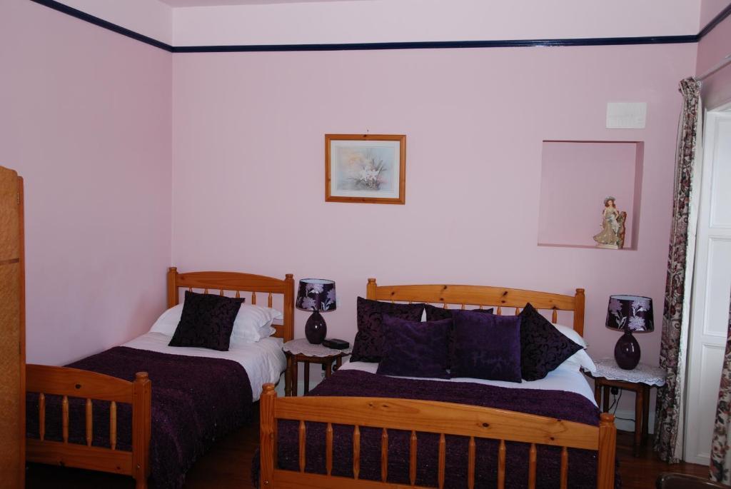 Kilburn House B&B Milltown  Номер фото
